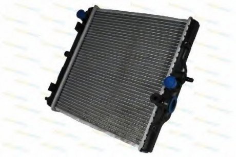 Радиатор охлаждения двигателя KIA PICANTO МКПП* Thermotec D70303TT (фото 1)