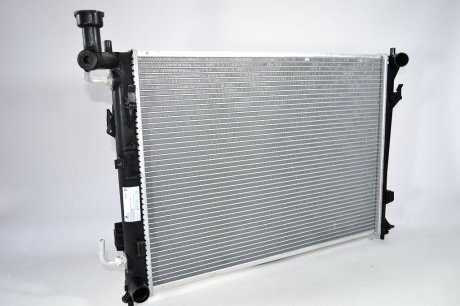 Радиатор охлаждения Ceed 1.4/1.6/2.0 (06-) АКПП (алюм) LUZAR LRc KICd07250 (фото 1)
