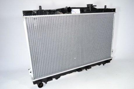 Радиатор охлаждения Elantra 1.6/1.8/2.0 (00-) МКПП (алюм) 673*378*16 LUZAR LRc HUEL00150 (фото 1)