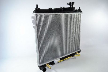 Радиатор охлаждения Getz 1.1/1.3/1.4/1.6 (02-) МКПП 478*370*16 (алюм) LUZAR LRc HUGz02110 (фото 1)