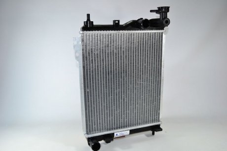 Радиатор охлаждения Getz 1.1/1.3/1.4/1.6 (02-) МКПП 308*370*16 (алюм) LUZAR LRc HUGz02320