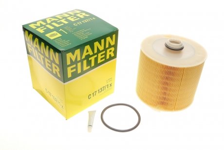 Воздушный фильтр MANN C17137/1X (фото 1)