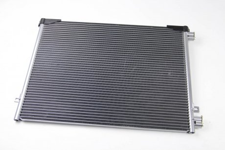 Радиатор кондиционера Thermotec KTT110228 (фото 1)