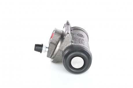 Циліндр гальмівний робочий Bosch F026002080