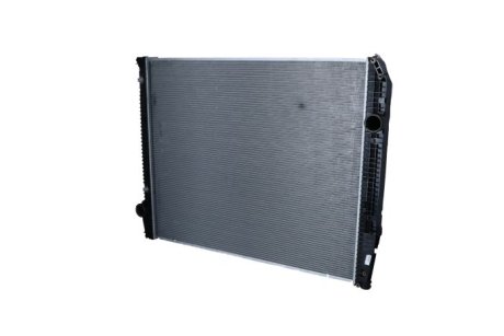 Радиатор системы охлаждения, MERCEDES ACTROS NRF 509577