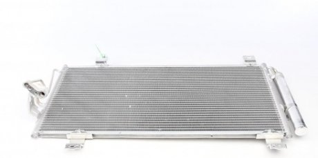 Радиатор кондиционера NRF 35949 (фото 1)