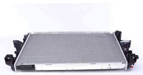 Радиатор охлаждения MAHLE CR 585 000S (фото 1)